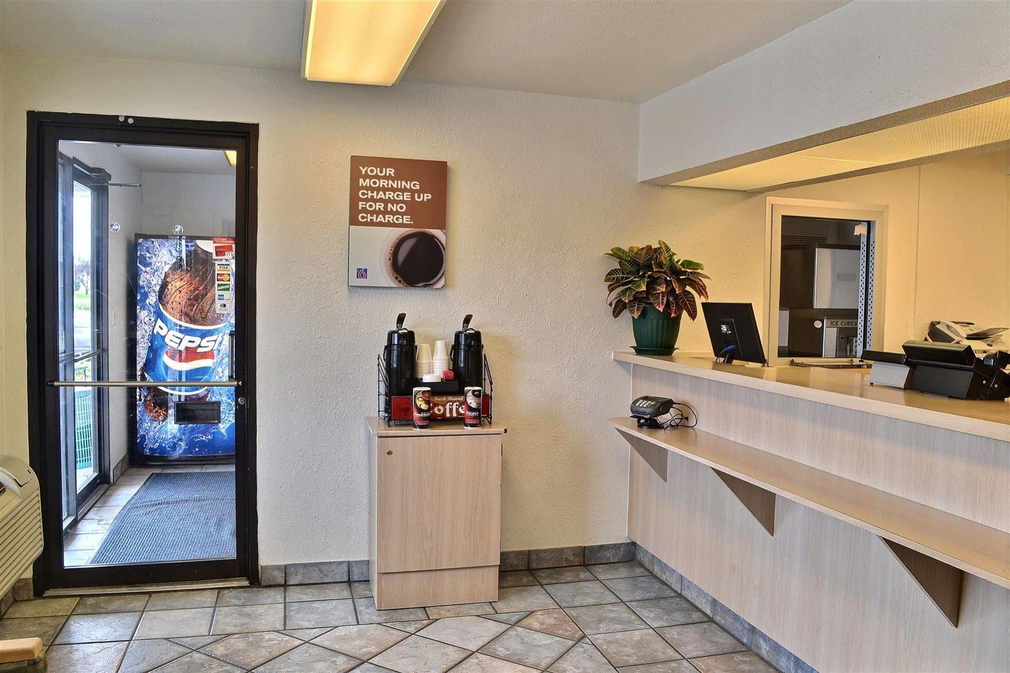 Motel 6-Billings, Mt - South Экстерьер фото
