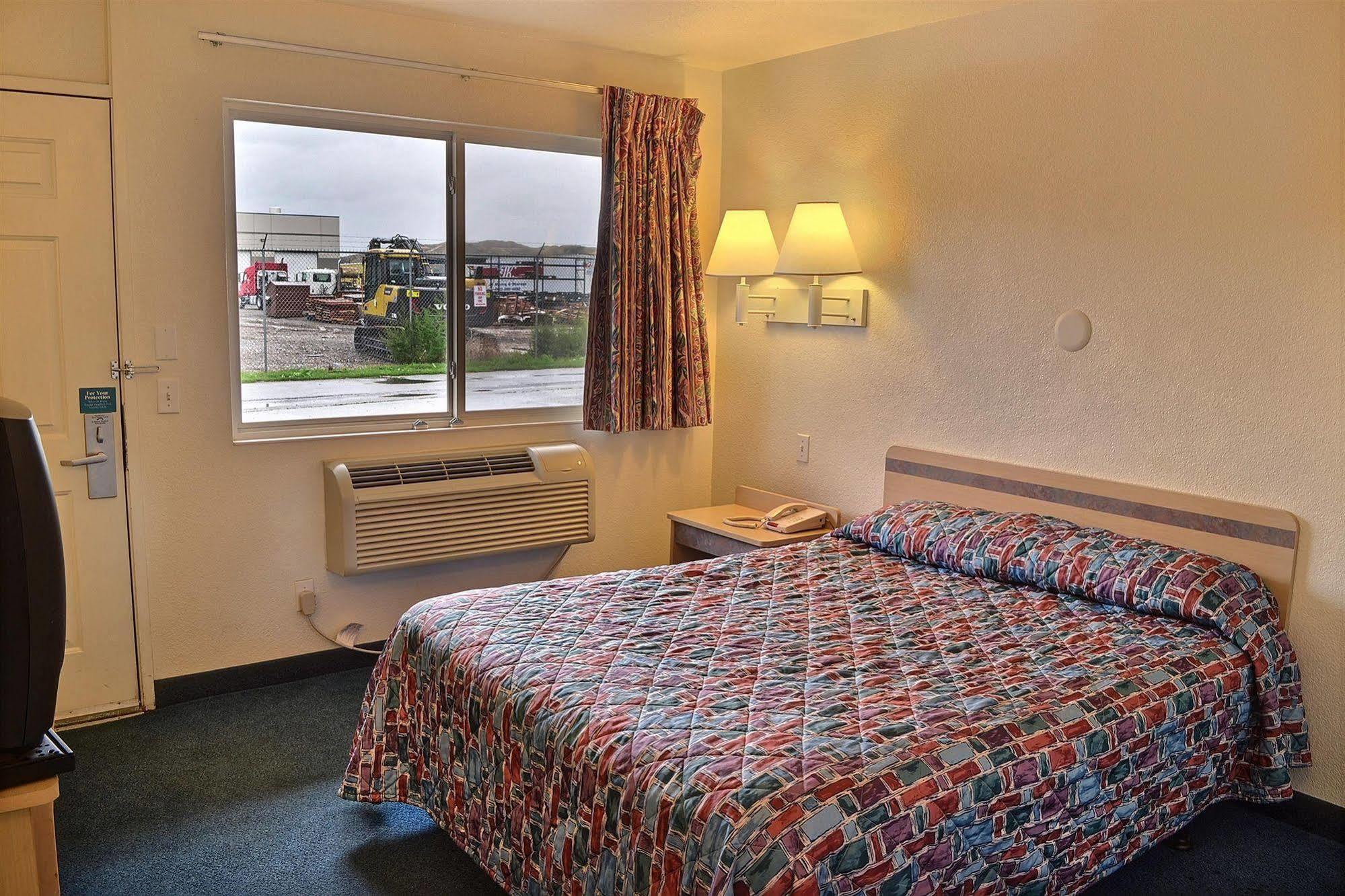 Motel 6-Billings, Mt - South Экстерьер фото