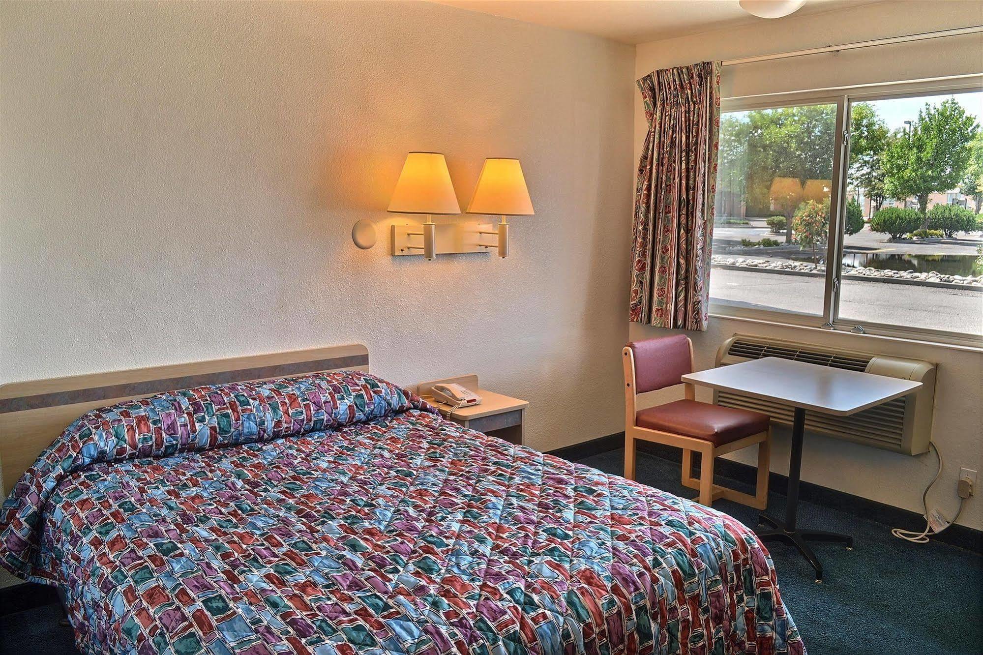 Motel 6-Billings, Mt - South Экстерьер фото