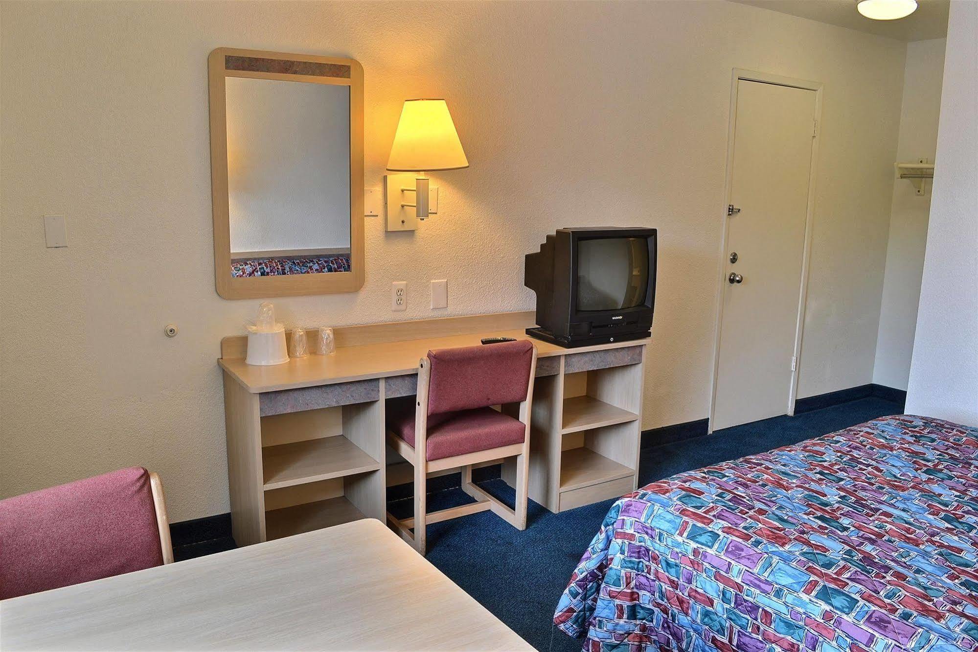 Motel 6-Billings, Mt - South Экстерьер фото